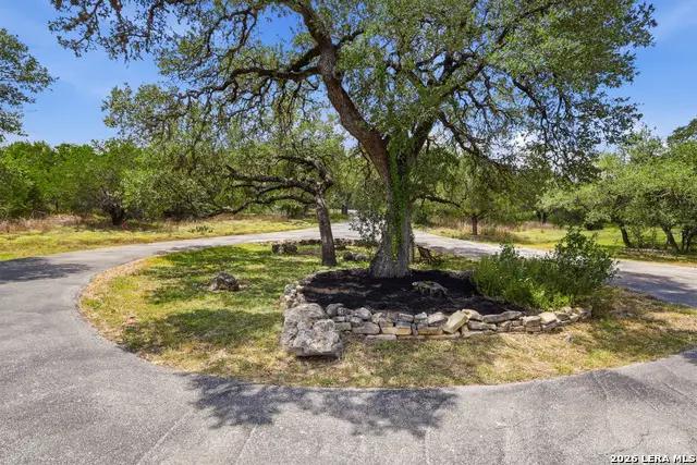 160 Creekwood Ct, Spring Branch, TX 78070 - #2