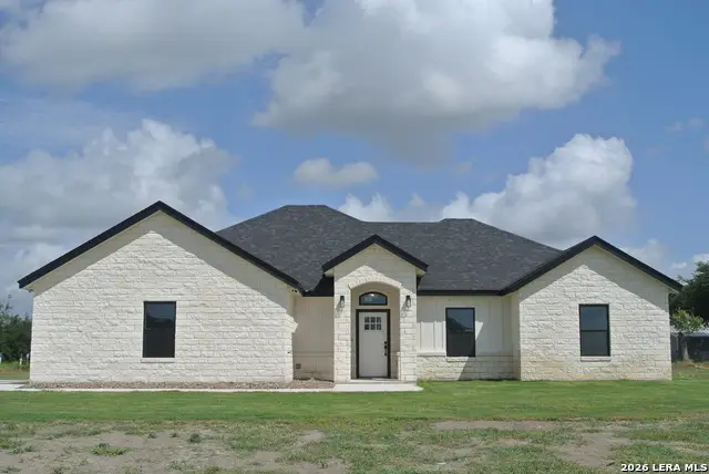112 Rustic Woods, Marion, TX 78124 - #1