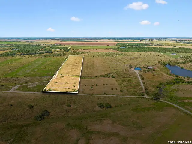 4386 Cr 132, Floresville, TX 78114 - #1