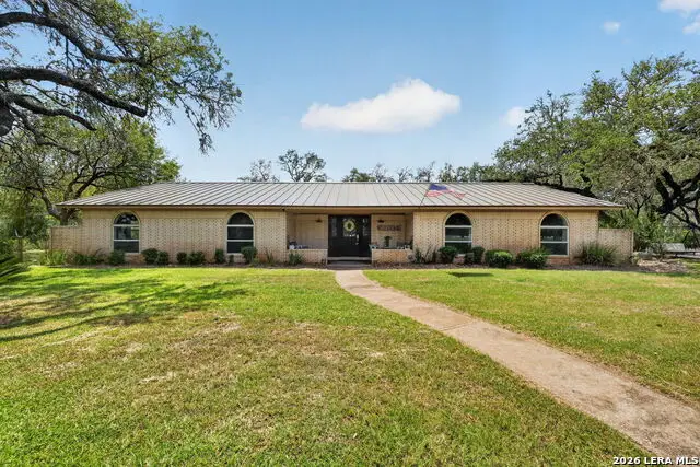 101 Cynthia, Pleasanton, TX 78064 - #1
