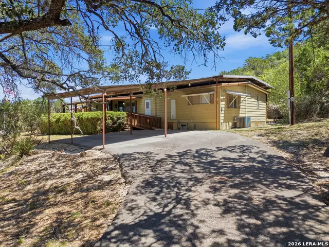 1501 Spring Rd, Pipe Creek, TX 78063 - #2