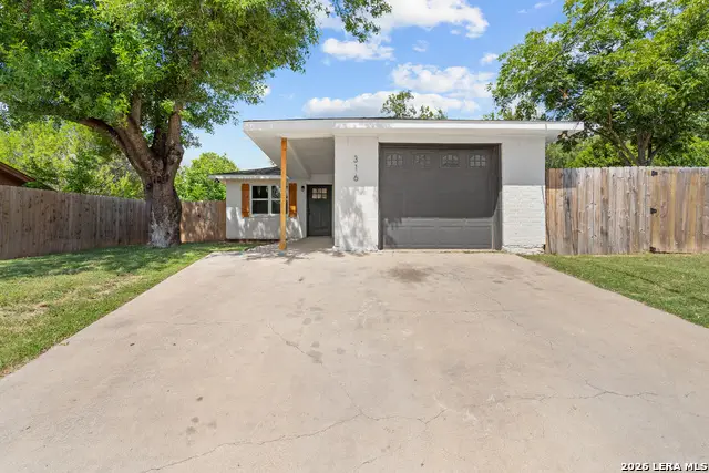 316 George, Kerrville, TX 78028 - #2