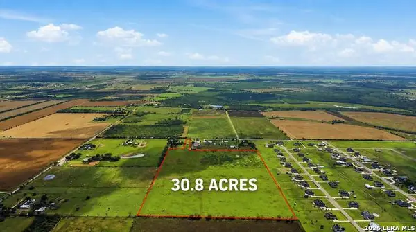 0 S Santa Clara, Seguin, TX 78155