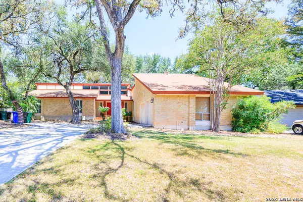 2143 Green Creek St, San Antonio, TX 78232