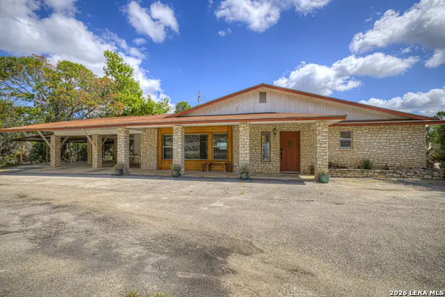 447 Madrona Dr, New Braunfels, TX 78132 - #2