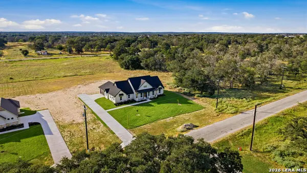 LOT 27 Firewheel Loop, Floresville, TX 78114
