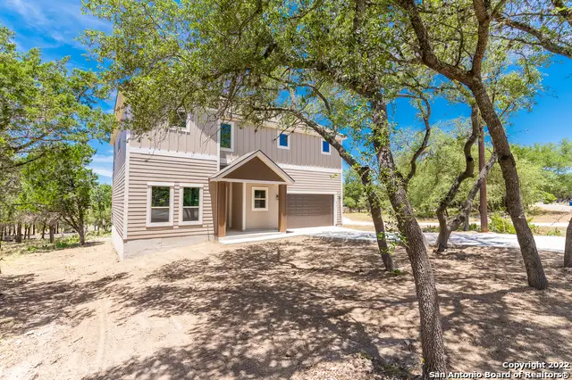 677 Circleview Dr, Canyon Lake, TX 78133 - #3