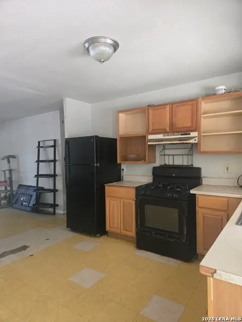 5438 Indian Pipe St, San Antonio, TX 78242 - #2