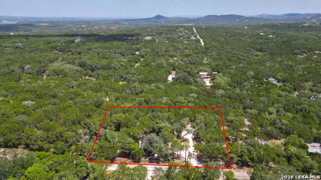 568 28th St W, Lakehills, TX 78063 - #2