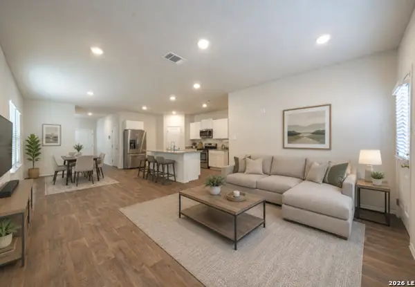 15727 Clove Spice Way, Von Ormy, TX 78073