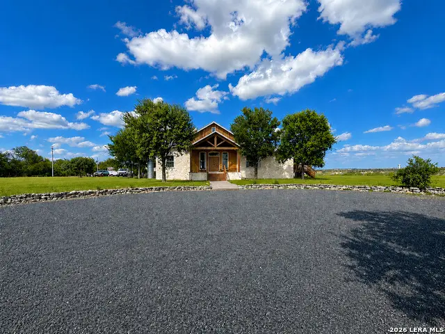1440 W Klein Rd, New Braunfels, TX 78130 - #2