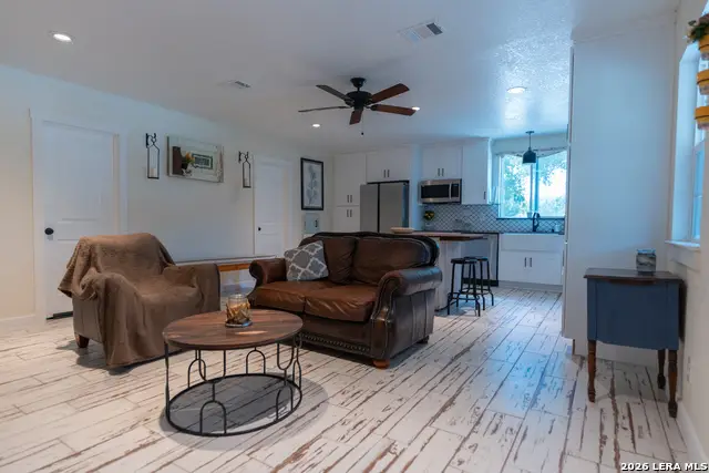 1627 Forest Lake Dr, Spring Branch, TX 78070 - #3