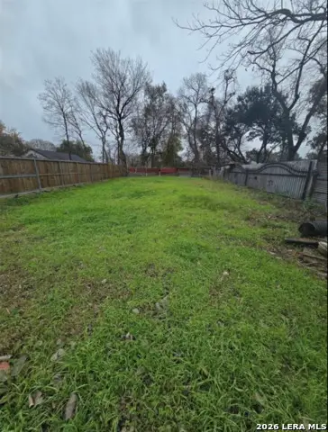 7306 Knox St., Houston, TX 77088 - #2