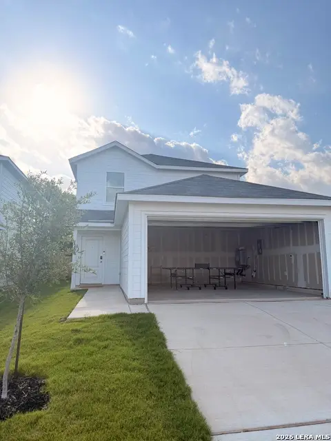 7238 Brownleaf Dr, San Antonio, TX 78227