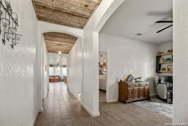 753 Willowbrook, New Braunfels, TX 78130 - #2