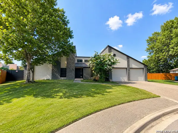 13826 Hunters Hawk St, San Antonio, TX 78230