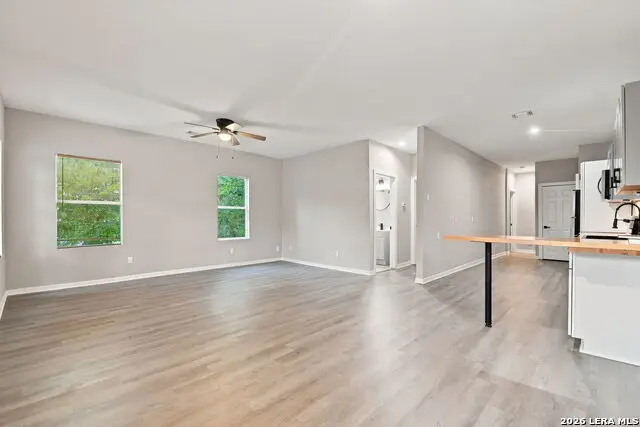 138 Hess St, San Antonio, TX 78212 - #3