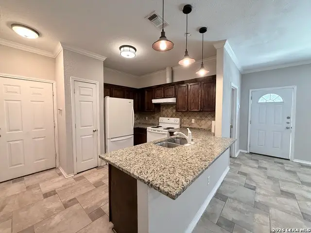 4838 Fortuna Pl, San Antonio, TX 78237 - #2