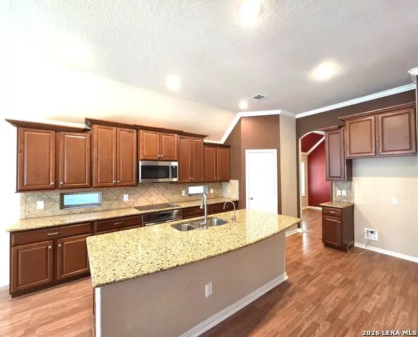 261 Norwood Ct, Cibolo, TX 78108 - #3