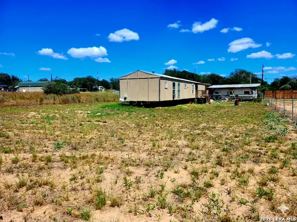22923 Timberwood Ln, San Antonio, TX 78264