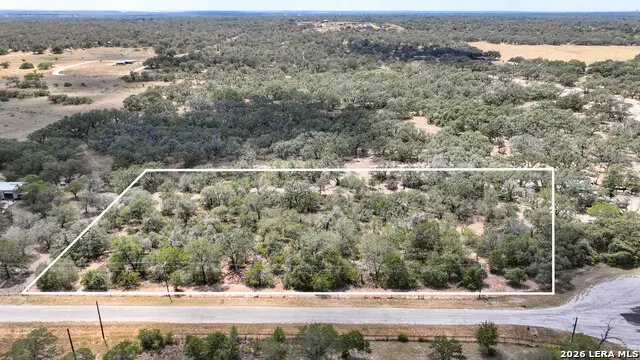 20 Clear Lake Loop, Poteet, TX 78065 - #2