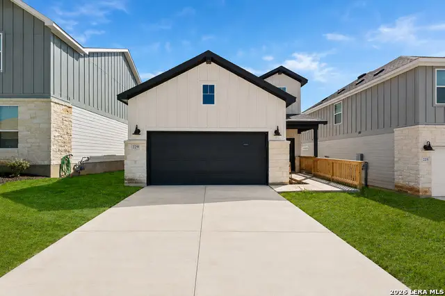 229 Wild Yonder Ln, Boerne, TX 78006 - #1