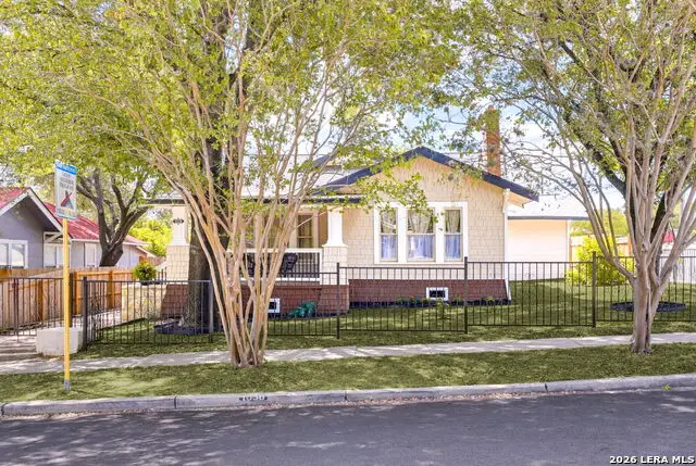 1036 W Russell Pl, San Antonio, TX 78212 - #1