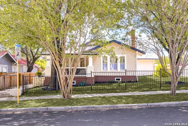 1036 W Russell Pl, San Antonio, TX 78212