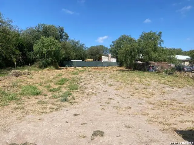 1717 Calle Ginebra, Eagle Pass, TX 78852 - #3