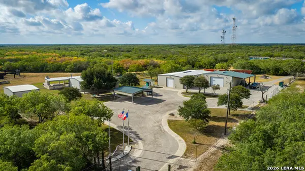 5775 County Road 308, Orange Grove, TX 78373