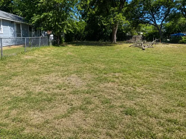 1537 Flanders Ave, San Antonio, TX 78211 - #2