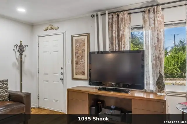 1035 Shook Ave, San Antonio, TX 78212 - #2