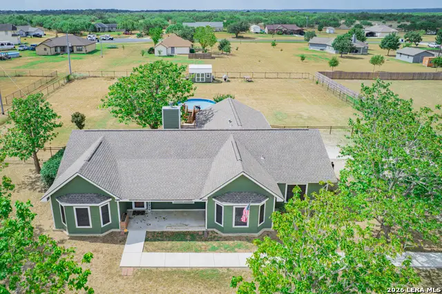 160 Rock Dove, Lytle, TX 78052 - #1