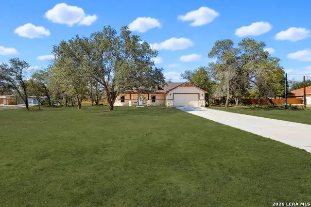 48 Grey Fox, Poteet, TX 78065 - #3