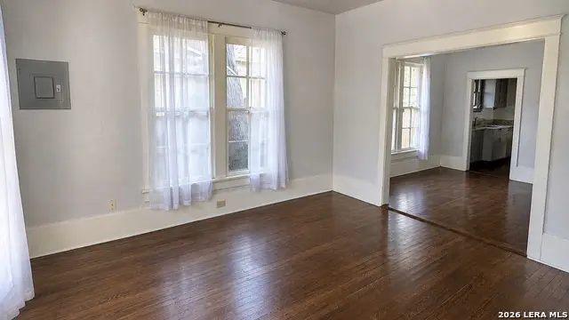 135 Panama Ave, San Antonio, TX 78210 - #2