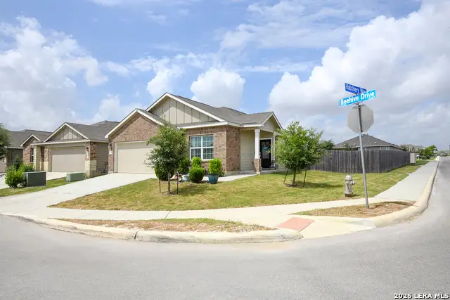 6703 Beehive Dr, San Antonio, TX 78252 - #1
