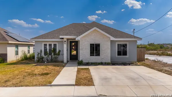 3043 Samuel Dr, Eagle Pass, TX 78852