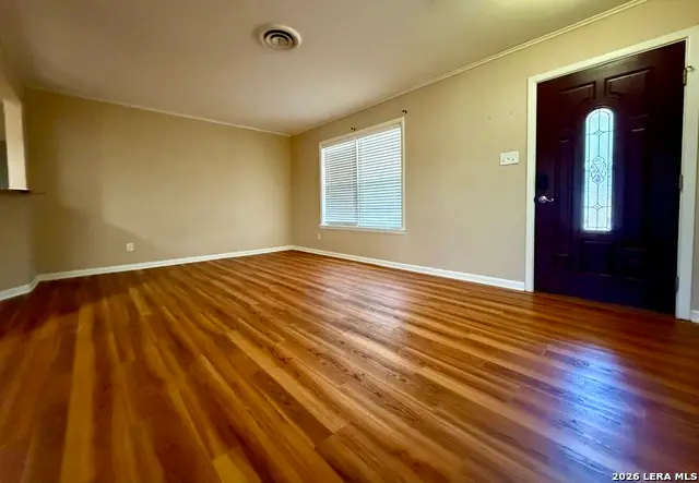 705 Loma Vista, Kenedy, TX 78119 - #2