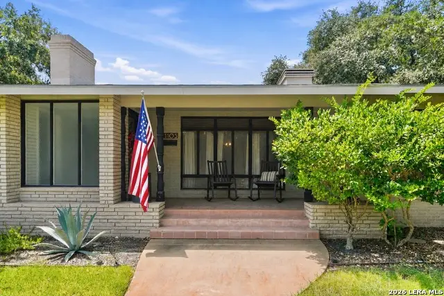 1105 N Park, Uvalde, TX 78801 - #3