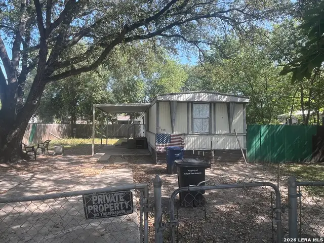 5471 Elkhunter Trl, San Antonio, TX 78222 - #2