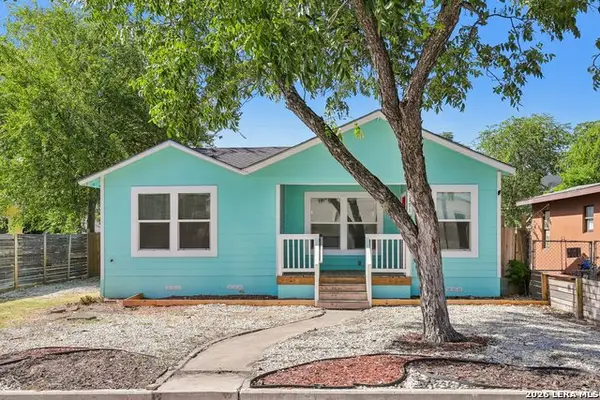 1710 Alametos, San Antonio, TX 78201