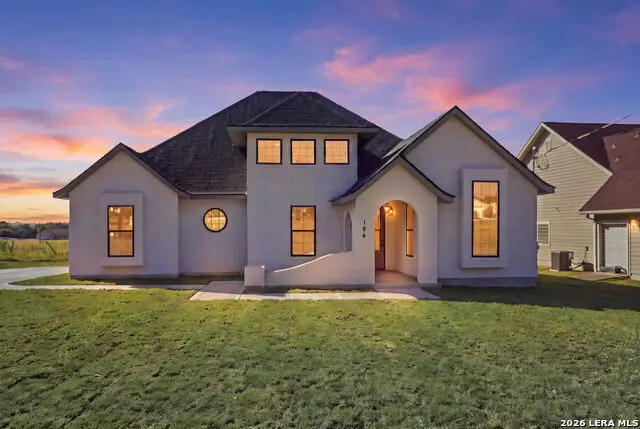 186 Spring Creek Cir, Bandera, TX 78003 - #2
