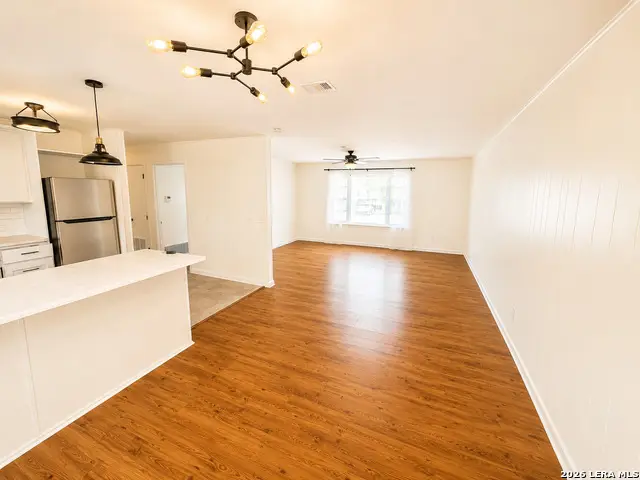 445 Granada Dr, New Braunfels, TX 78130 - #2