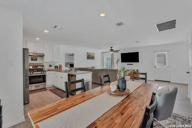 4407 Geyser Lk, San Antonio, TX 78223 - #3