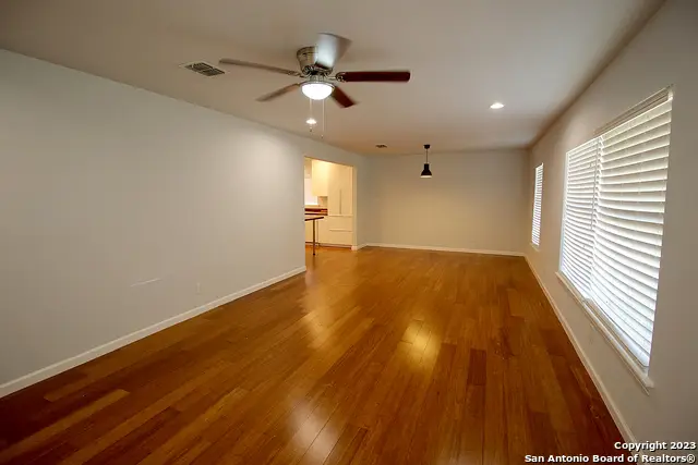 64 Vaughan Pl, San Antonio, TX 78201 - #3