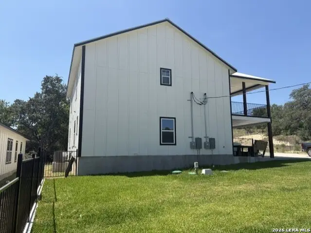 440 Brianne Trl, Spring Branch, TX 78070 - #2