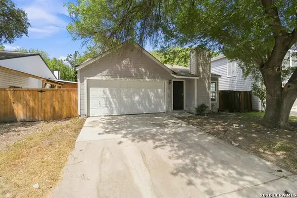 2823 Cherry Field Dr, San Antonio, TX 78245
