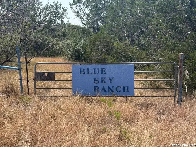 4807 County Road 429, Uvalde, TX 78801 - #2