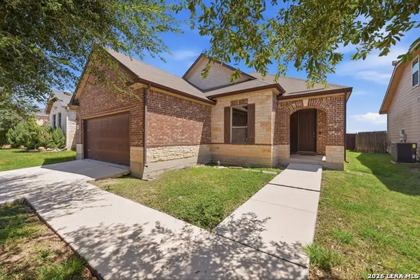 7562 Copper Mdw, Converse, TX 78109