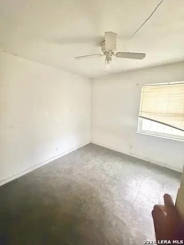 227 Rock Valley Dr, San Antonio, TX 78227 - #2